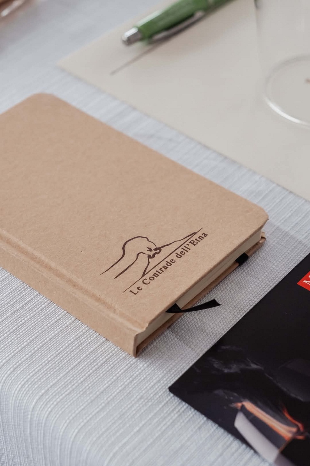 Contrade dell’Etna 2025 fra bianchi, macerati, orange, rosati, rossi e spumanti. Degustazioni a cura del sommelier Fabio Cristaldi